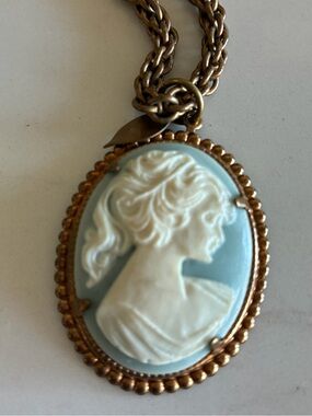 Victorian revival style  Blue Cameo Pendant Necklace - Vintage-Style Gold Tone